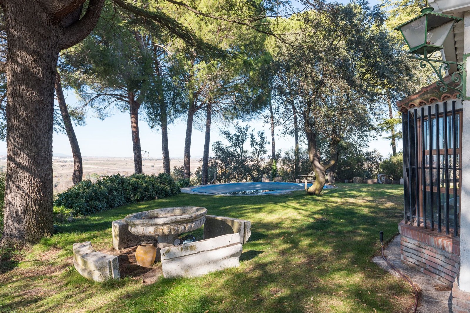 El jardín abierto a la llanura